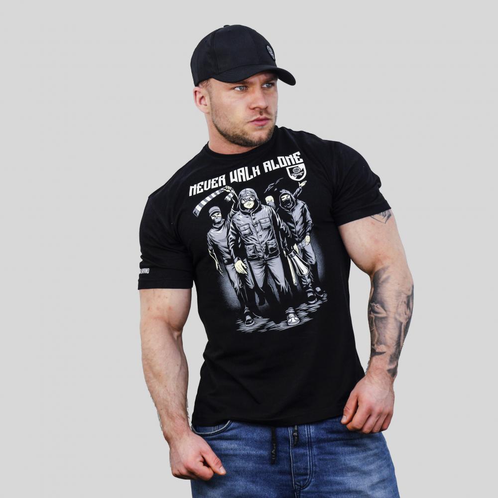 USW024 Never walk alone