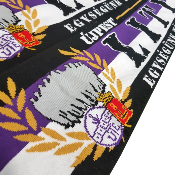 ultras Knitted HD scarf